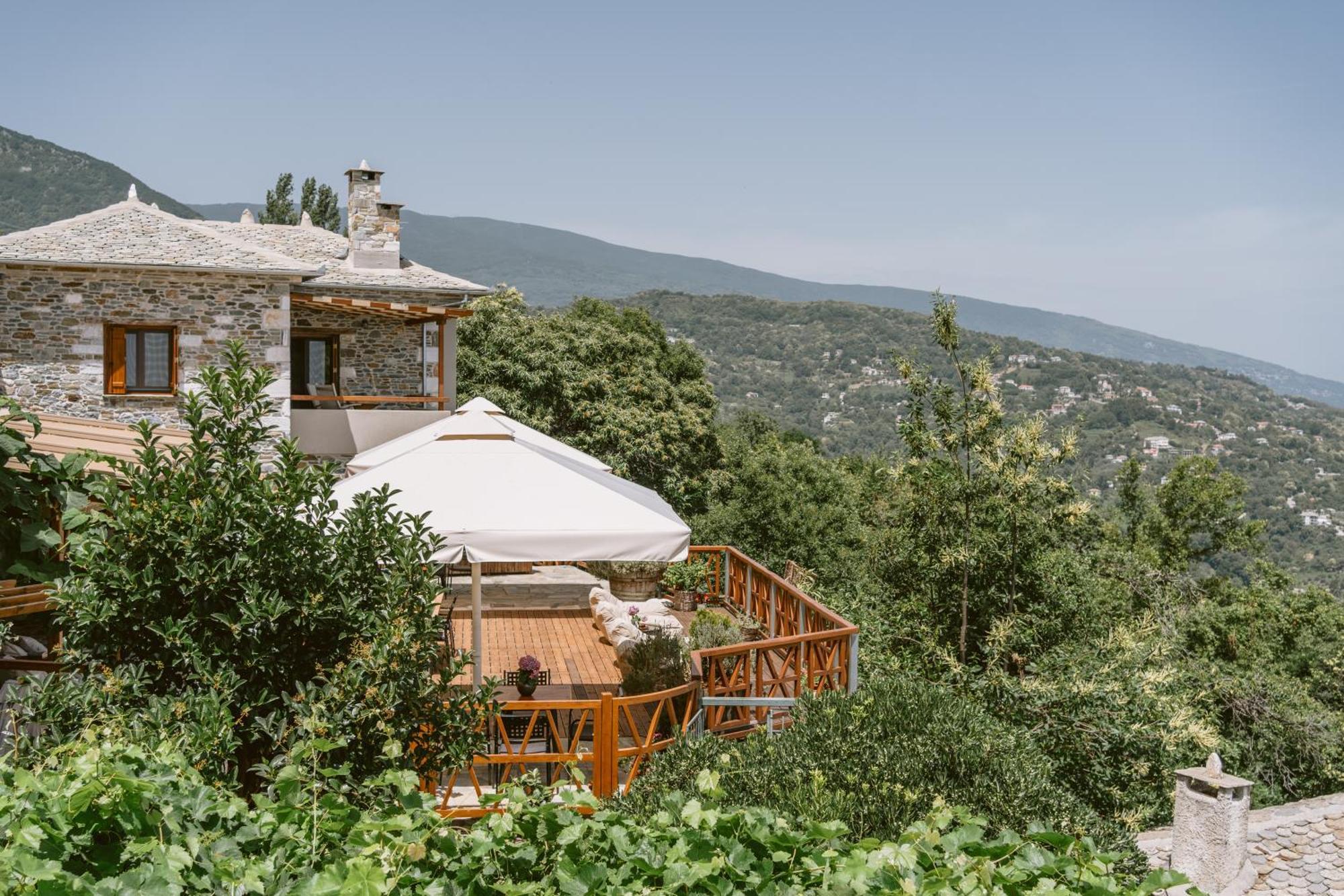 Adama Hotel Mouresi Luaran gambar